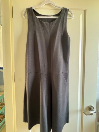 Vestido gris Calvin Klein