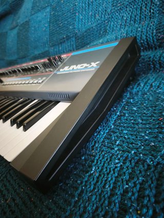 Roland JUNO-X Sintetizador Teclado