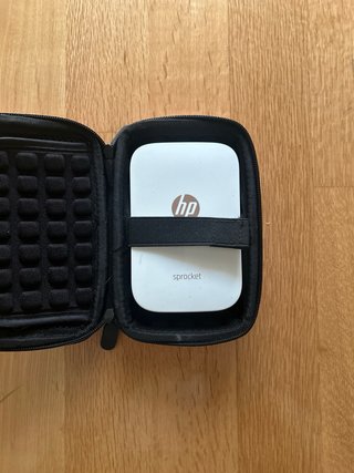 Impresora HP Sprocket con funda rosa