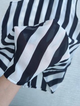 Camisa sin mangas a rayas