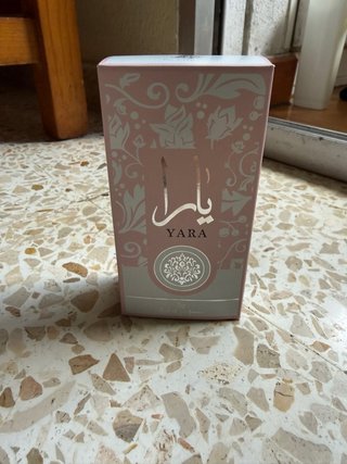 Perfume Yara Rosa