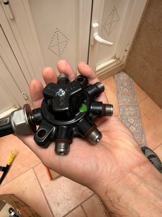 Rampa Inyección Motor KKDA Ford Focus MK2