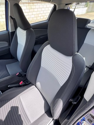 Toyota Yaris hybrid active