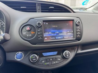 Toyota Yaris hybrid active