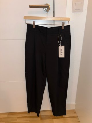 Pantalones NA-KD Talle Alto Barril Talla 34