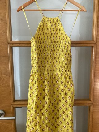 Vestido amarillo Zara estampado