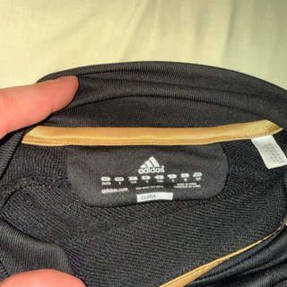 Sudadera Real Madrid Adidas Negra y Dorada