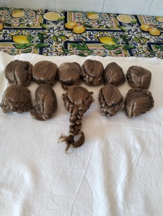 Stock 11 parrucche per bambole nuove