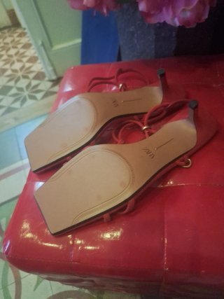Sandalias Zara Piel Ante Rojo Talla 38