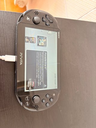 Consola Sony PS Vita Negra