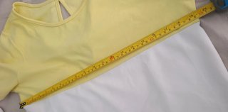Blusa con bloques de color. Medidas en las fotos