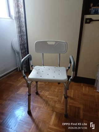 Silla de ducha ergonómica con respaldo