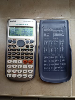 Calculadora Casio fx-570ES PLUS