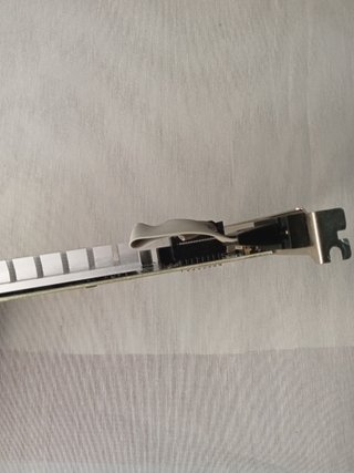 Tarjeta Gráfica Gigabyte 1GB DDR3 Silenciosa