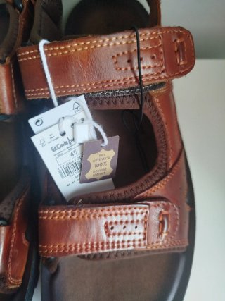 Sandalias de piel hombre T45