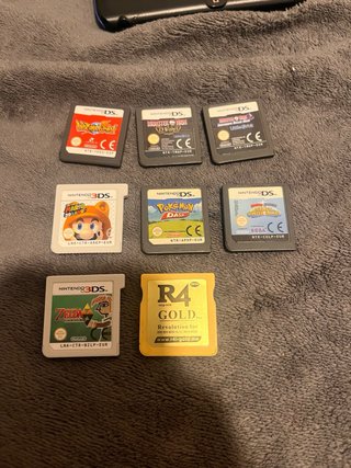 Nintendo 2DS Negra + Juegos
