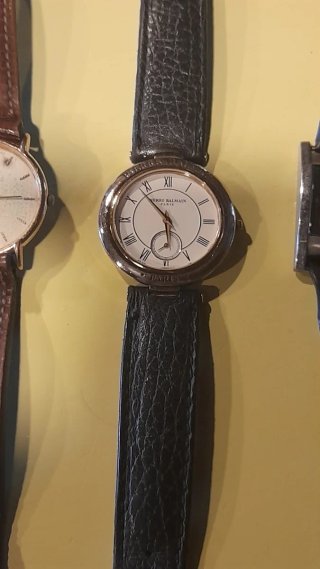 Lote de tres relojes para repuestos