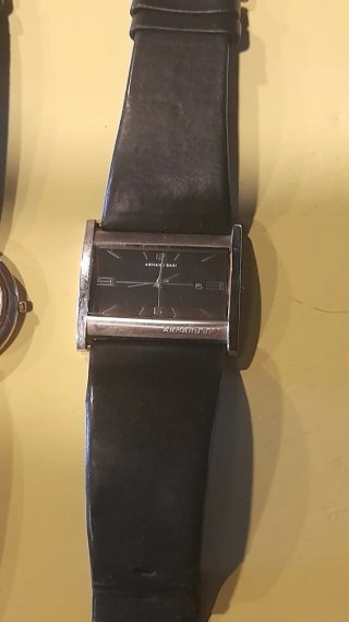 Lote de tres relojes para repuestos
