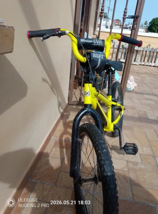 Bicicleta Monty BMX Talla 105 Amarilla