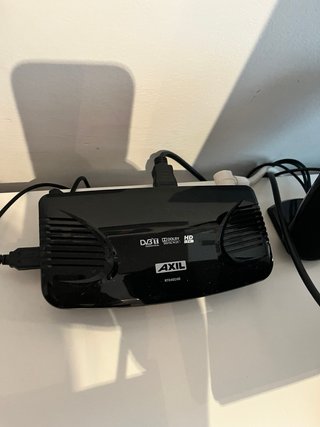 Monitor Gateway HD2200 22” + TDT HD y altavoz