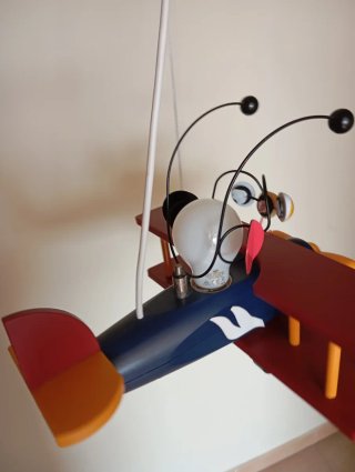 Lámpara infantil avión