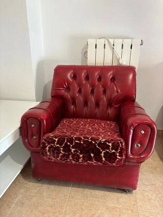 Sofá Vintage Piel y Terciopelo Rojo