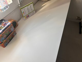 Escritorio Blanco Ikea MICKE 142x50 cm