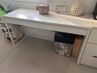 Escritorio Blanco Ikea MICKE 142x50 cm