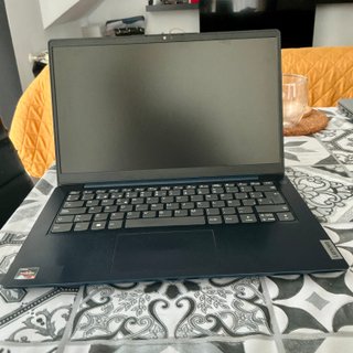 Lenovo Ideapas 3 AMD Ryzen 5 5500U