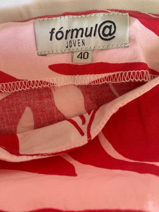 Falda elástica estampada roja y blanca