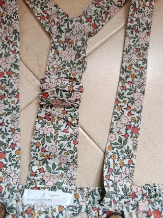 Falda con braguita y tirantes floral