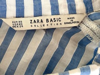 Camisa Rayas Azul y Blanco TallaXS lazo trasero