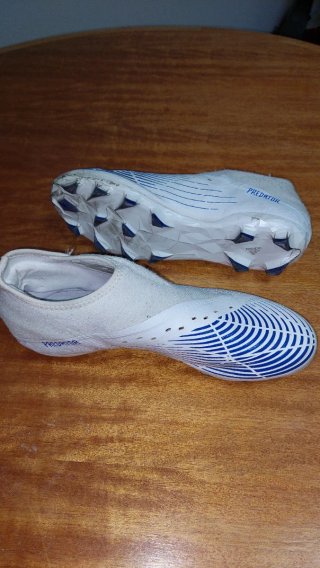 Zapatillas Adidas Blancas y Azules GAMA MEDIA