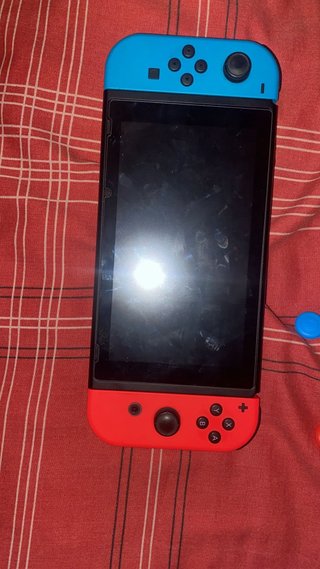 Nintendo Switch Azul y Rojo