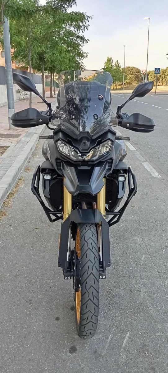 Voge 900 DSX
