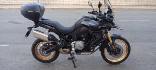 Voge 900 DSX Adventure Negra/Dorada