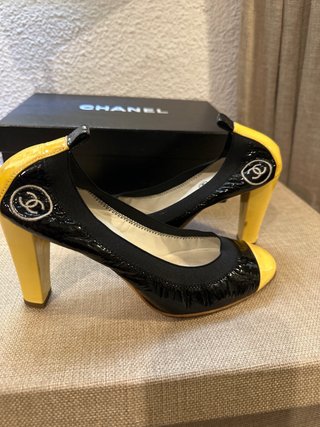 Chanel Bailarinas Negras y Amarillas