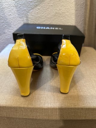 Chanel Bailarinas Negras y Amarillas