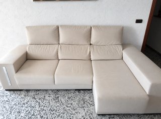 Sofá Chaiselongue Beige Tela  Regalo las cortinas