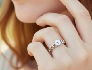 Anillo cadena plata con inicial