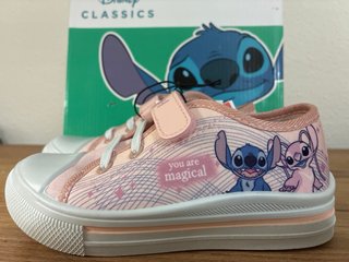 Zapatillas niña Disney Stitch rosas