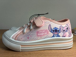 Zapatillas niña Disney Stitch rosas