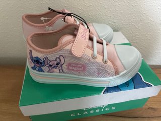 Zapatillas niña Disney Stitch rosas