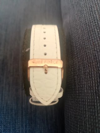 Reloj Time Force Mujer Dorado Correa Blanca