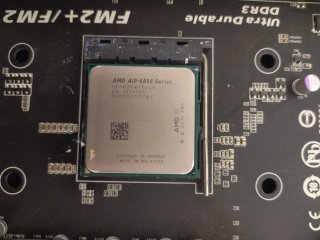 Placa Base Gigabyte FM2+/FM2 + CPU AMD A10 + 8GB