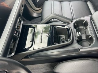 Porsche Cayenne 2023