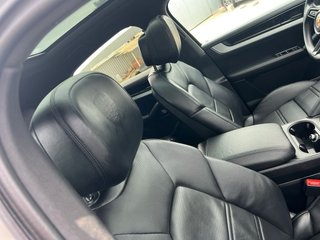 Porsche Cayenne 2023