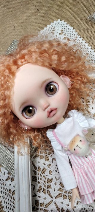 OOAK Blythe Custom Doll by ik_luxurious_dolls