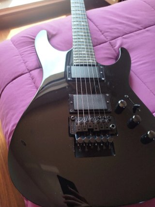 ESP LTD KH-202 Kirk Hamett Guitarra