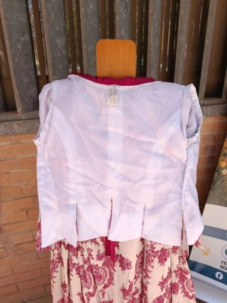 Traje regional Valenciana niña